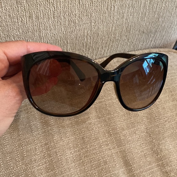 Vogue sunglasses - Picture 4 of 8